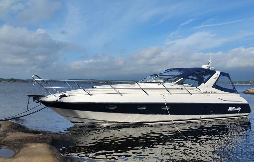 Windy 37 GM with KAD44